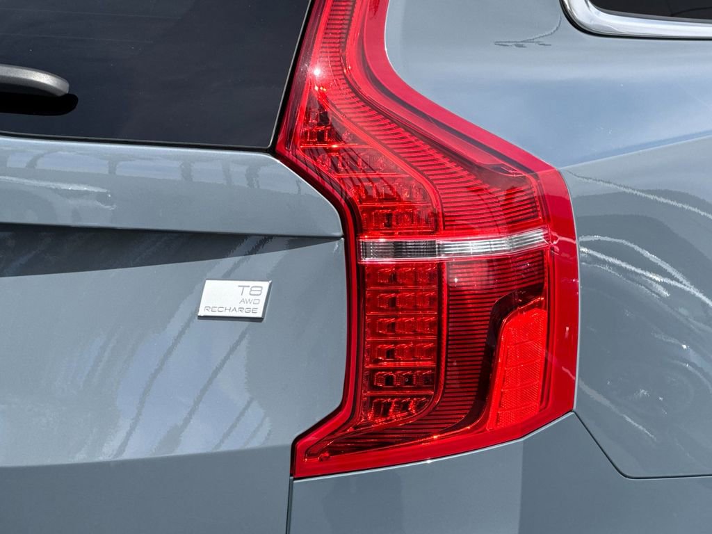 Certified 2023 Volvo XC90 T8 Plus w/ Protection Package Premier image 27