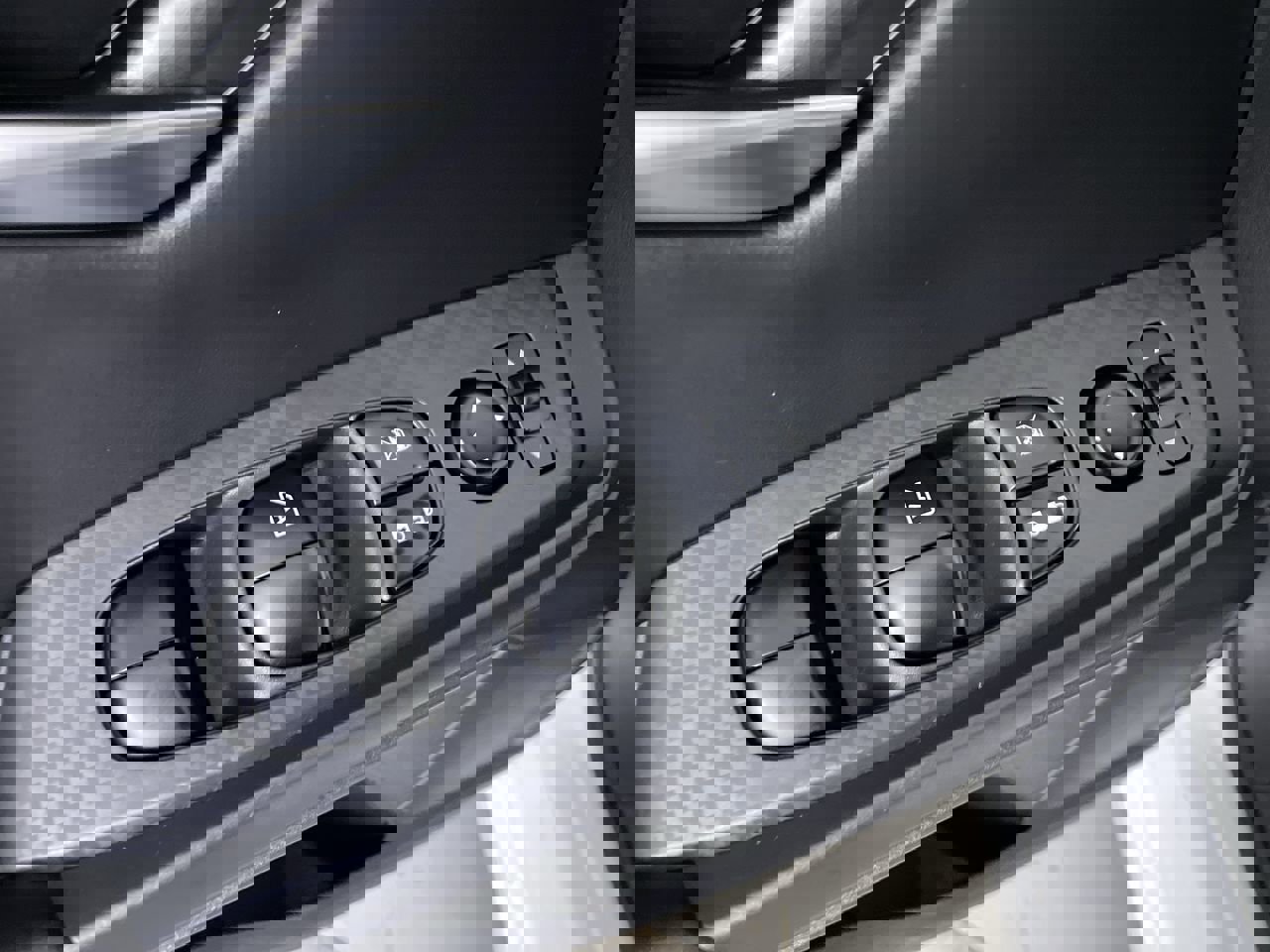 Used 2020 Nissan Sentra SV image 11