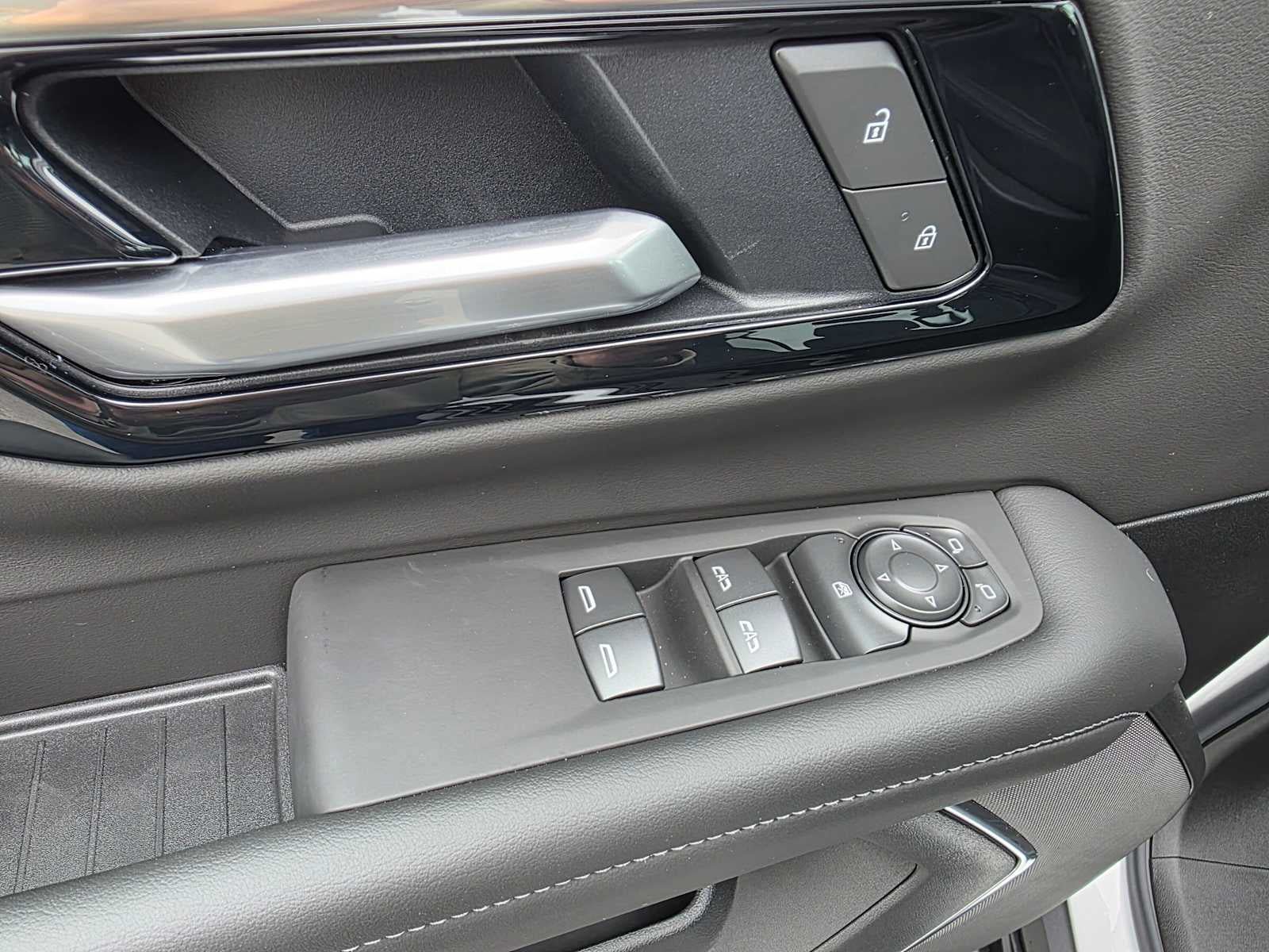 New 2026 Chevrolet Tahoe LS AWD/4WD image 22