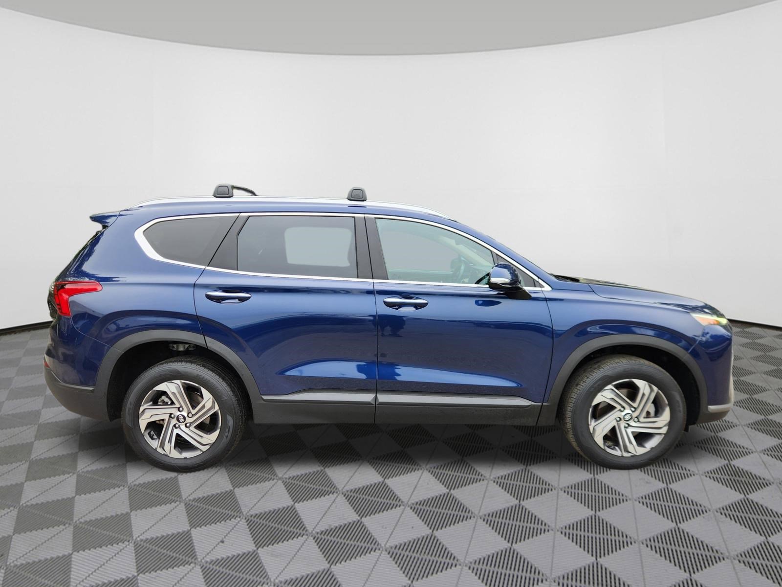 Certified 2023 Hyundai Santa Fe SEL AWD/4WD image 6