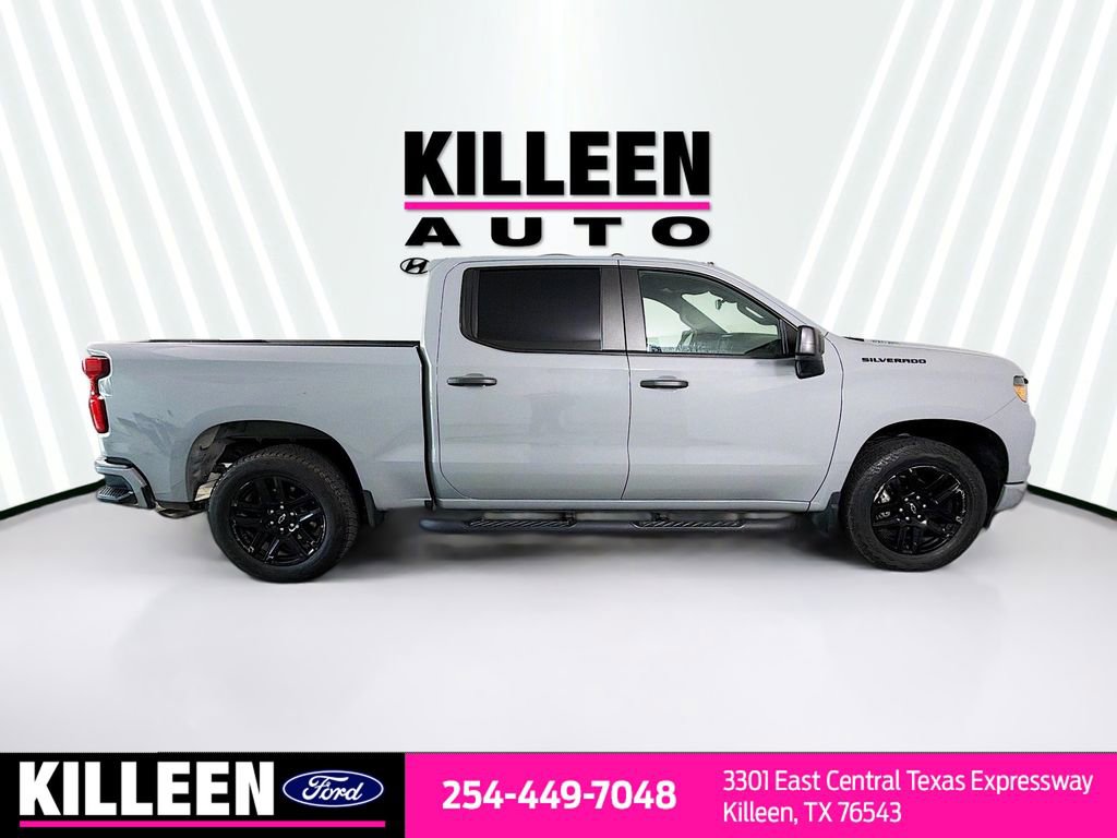 Used 2024 Chevrolet Silverado 1500 Custom w/ Turbomax Blackout Package RWD image 9