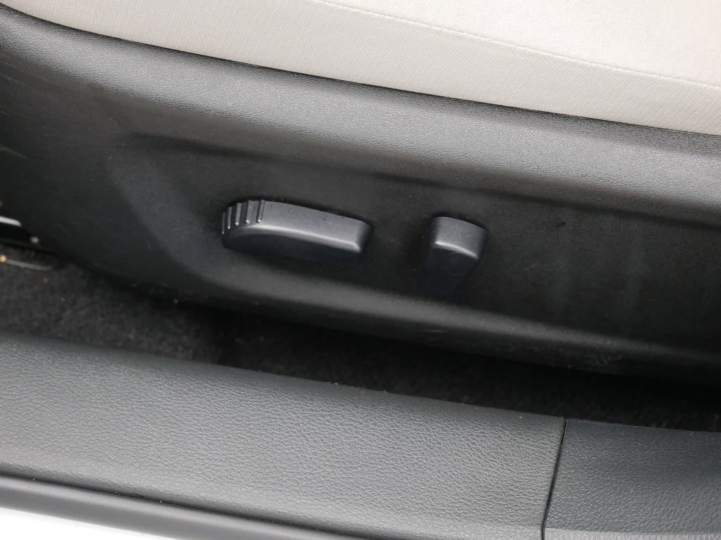 Used 2024 Nissan Altima 2.5 SV AWD/4WD image 22