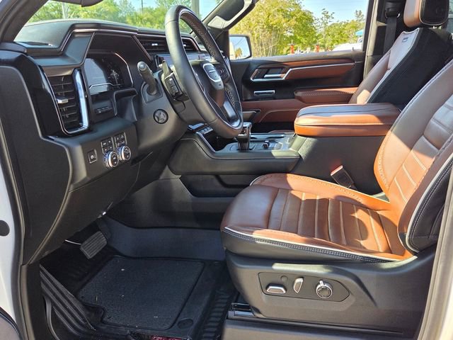 Used 2024 GMC Sierra 1500 Denali Ultimate AWD/4WD image 12