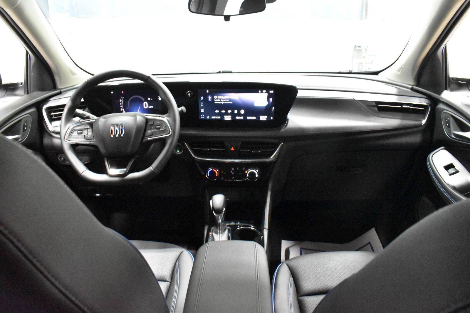 Used 2026 Buick Encore GX Sport Touring w/ Comfort Package FWD image 5