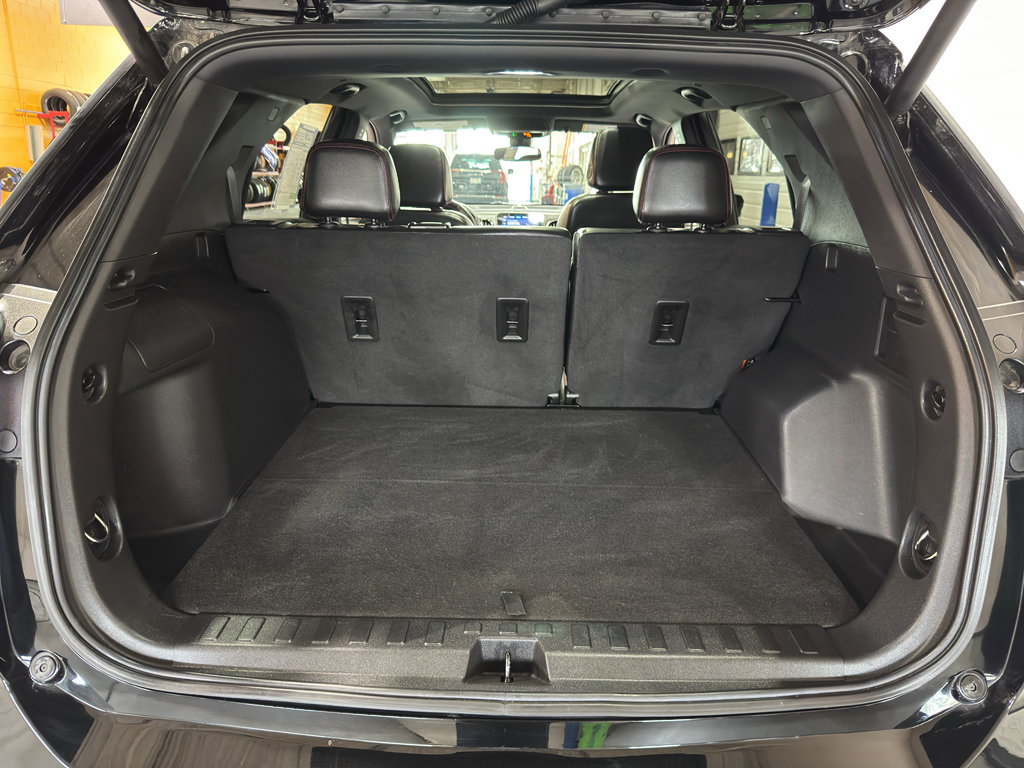 Used 2023 Chevrolet Equinox RS image 21