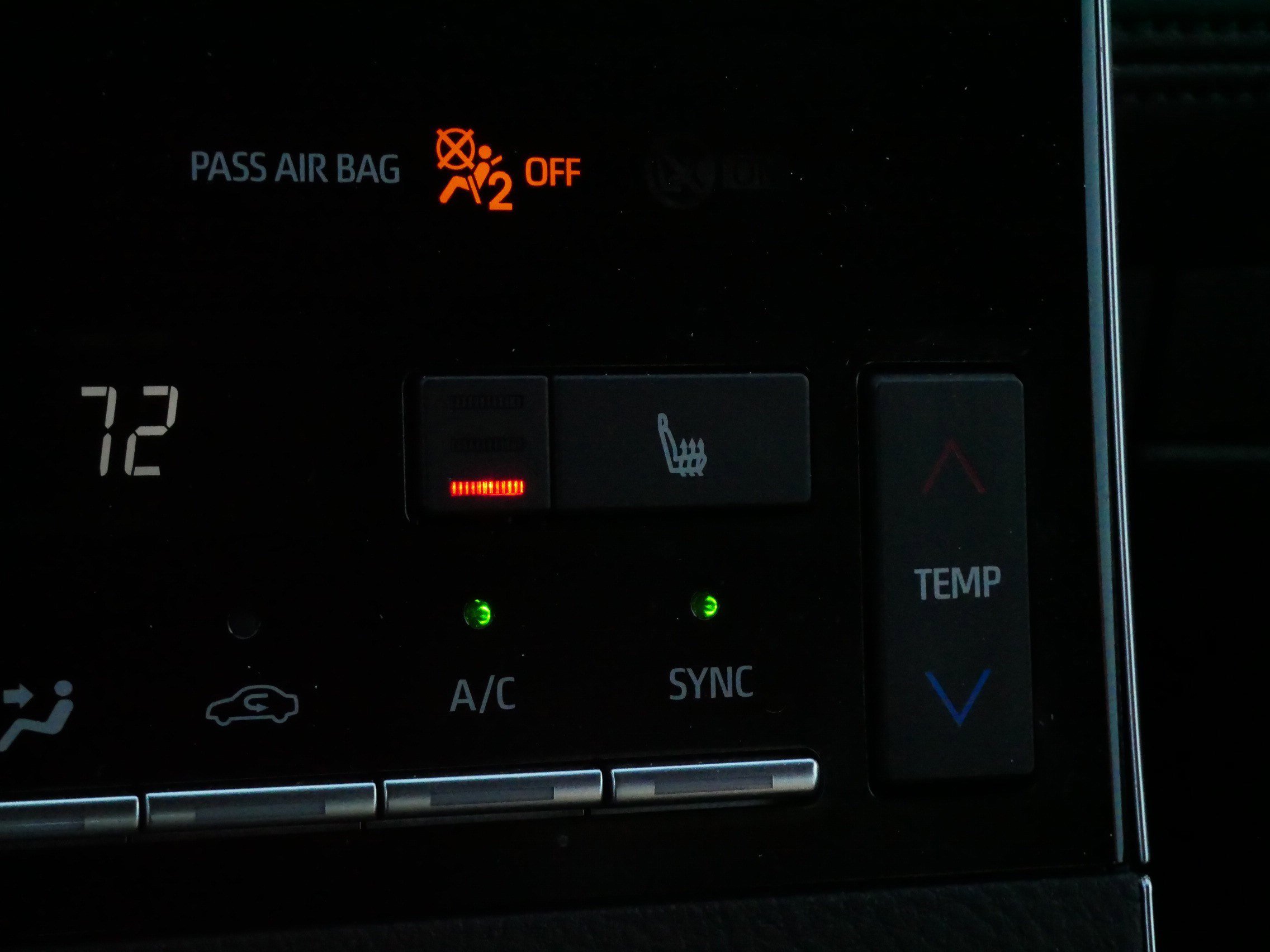 Certified 2020 Toyota Avalon XLE image 27