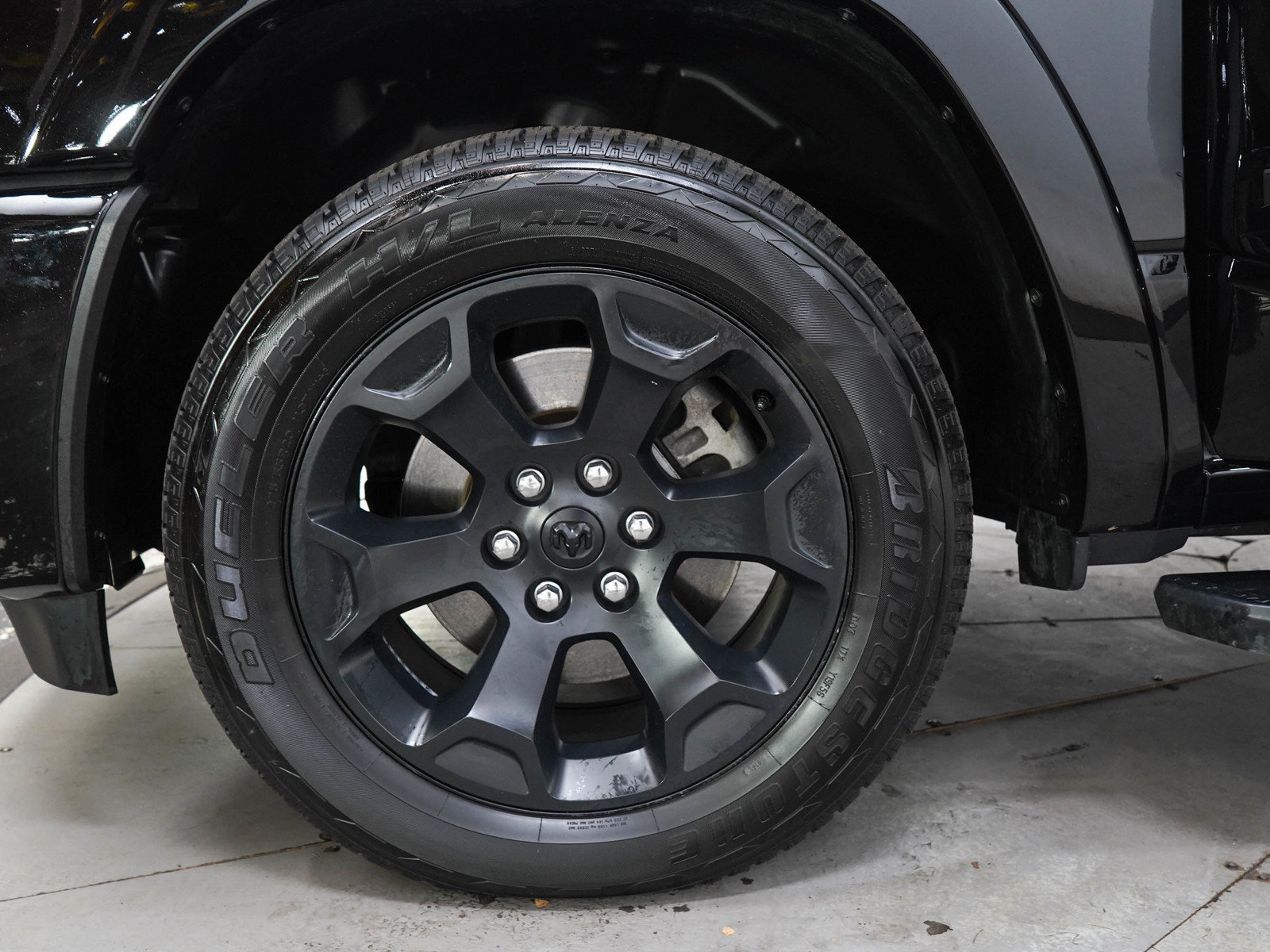 Used 2025 RAM 1500 Big Horn AWD/4WD image 30