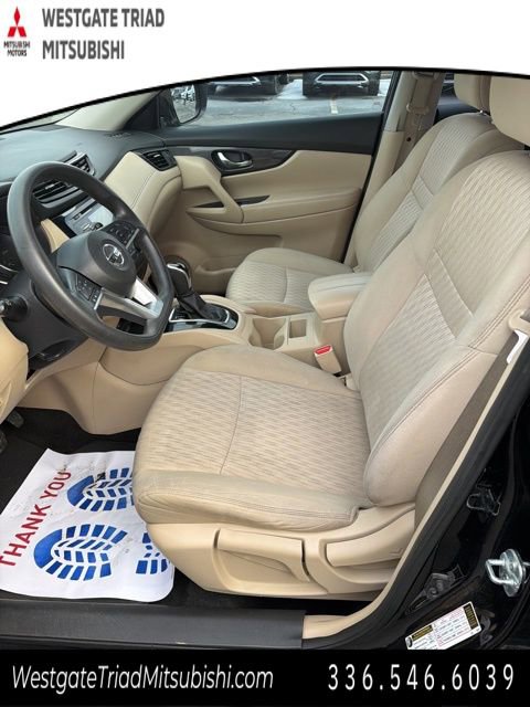 Used 2017 Nissan Rogue S image 4