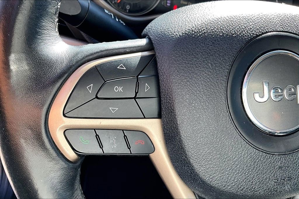 Used 2016 Jeep Cherokee Latitude image 25