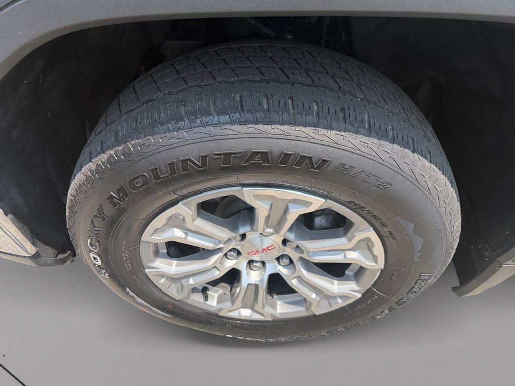 Used 2024 GMC Sierra 1500 SLT AWD/4WD image 11