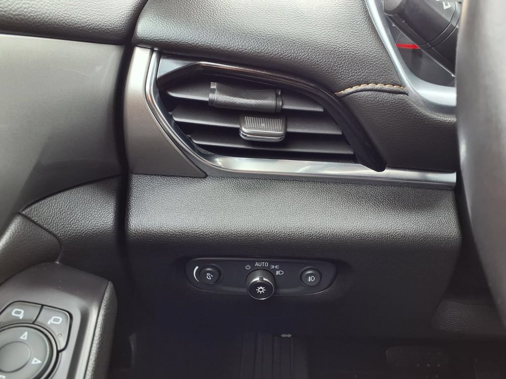 Used 2019 Chevrolet Traverse LT AWD/4WD image 18