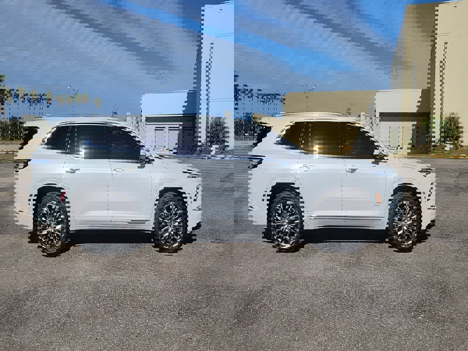 New 2026 Buick Enclave Avenir w/ Super Cruise Package image 4