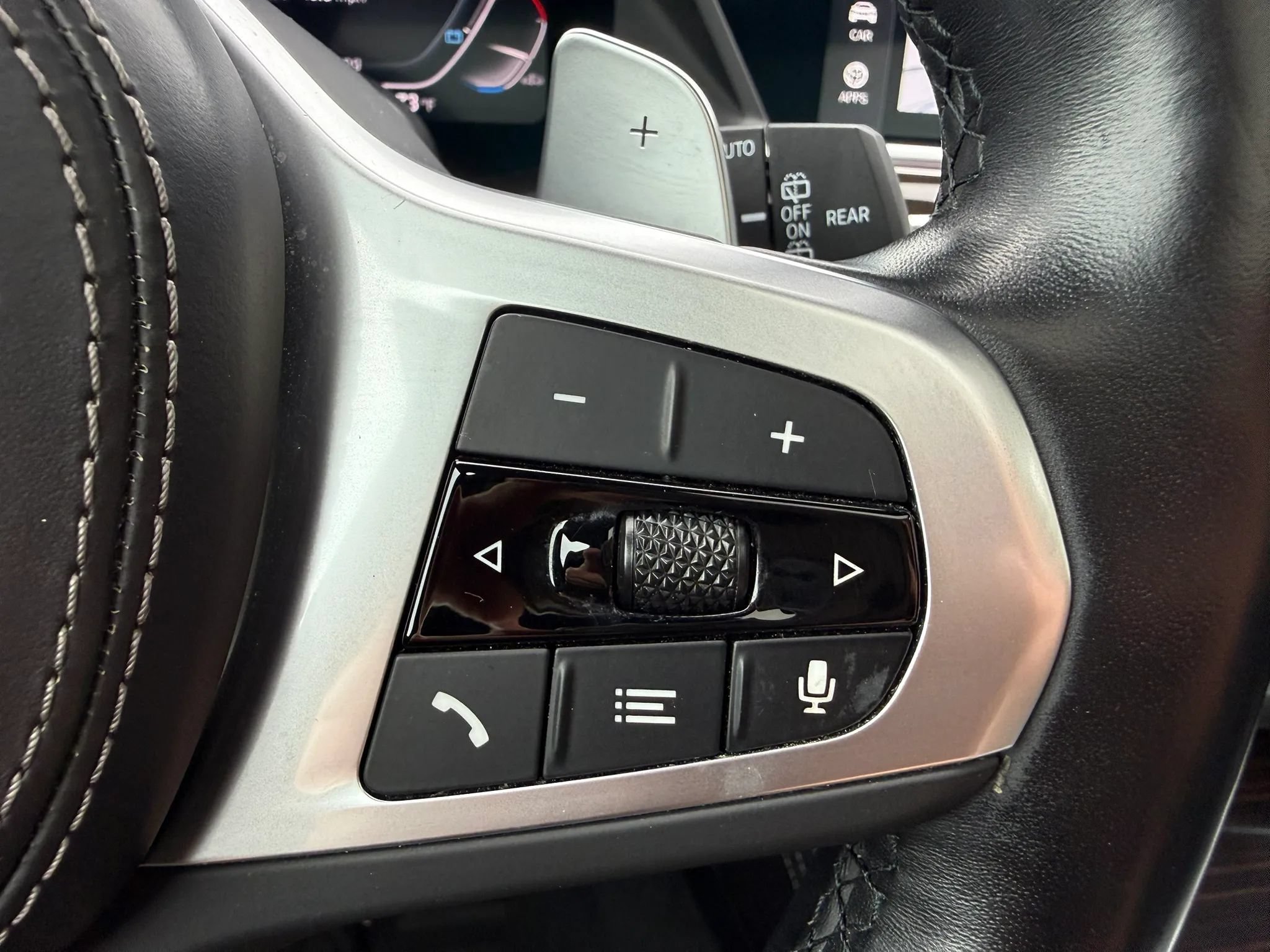Used 2023 BMW X5 M50i w/ Executive Package AWD/4WD image 21