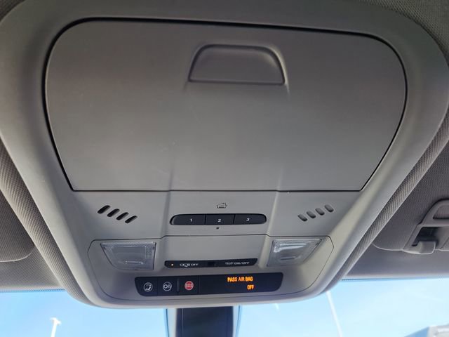 Used 2018 Chevrolet Equinox LT image 47