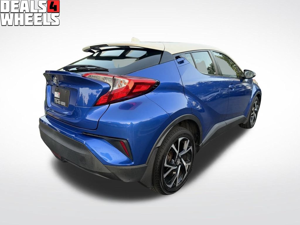 Used 2018 Toyota C-HR XLE FWD image 5
