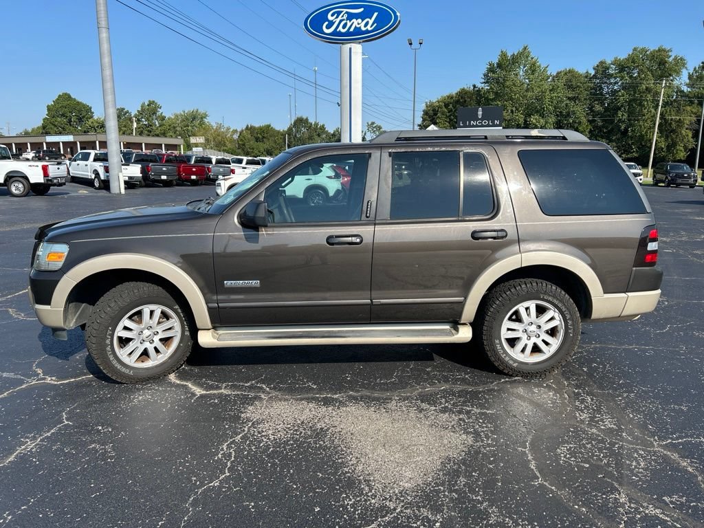 Used 2007 Ford Explorer Eddie Bauer RWD image 5