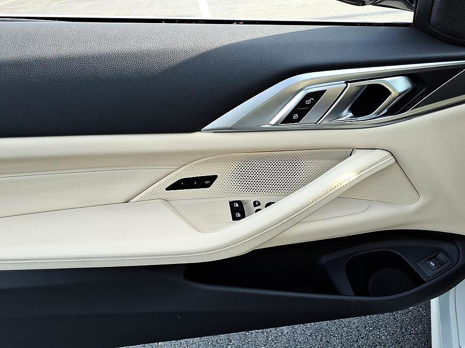Used 2024 BMW 430i xDrive Coupe w/ Premium Package AWD/4WD image 10