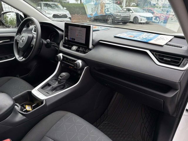 Certified 2024 Toyota RAV4 XLE image 18