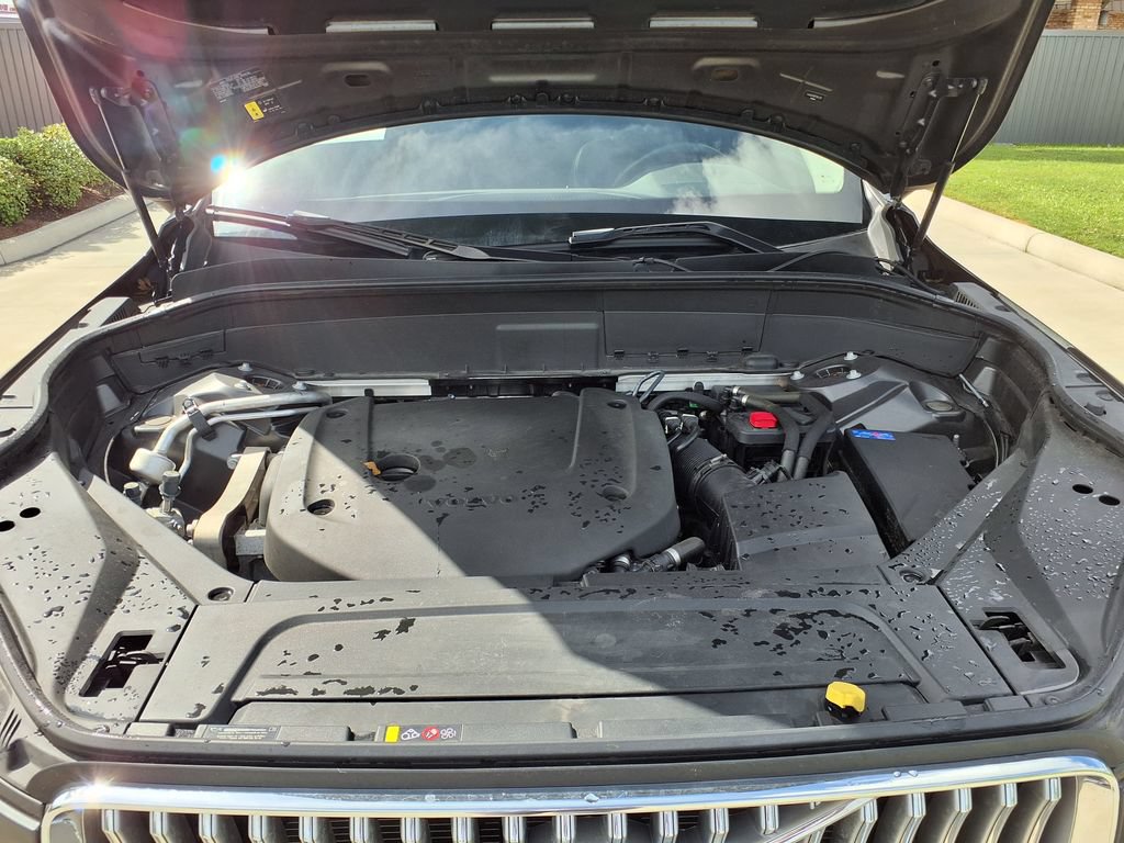 Certified 2023 Volvo XC90 B6 Plus AWD/4WD image 37