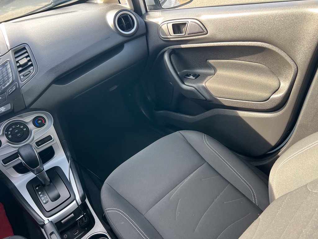 Used 2018 Ford Fiesta SE FWD image 11