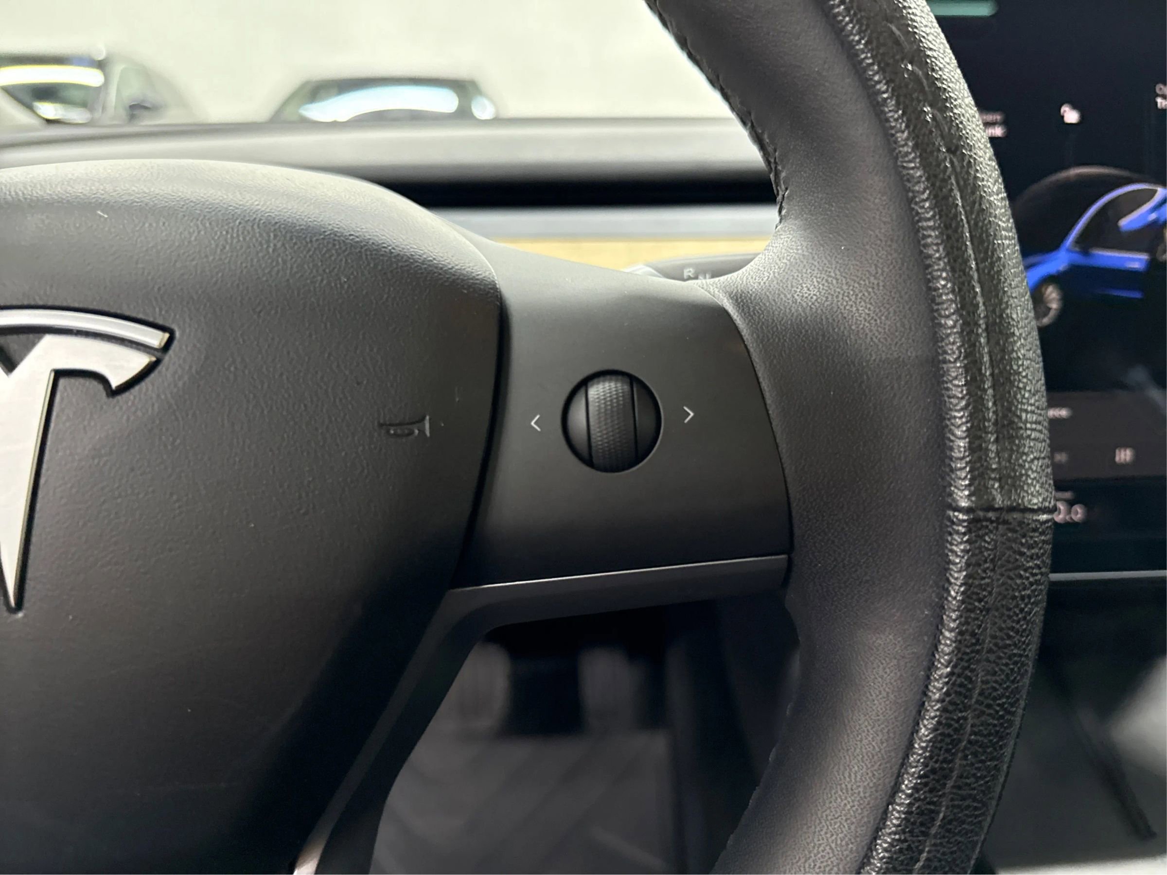 Used 2019 Tesla Model 3 Standard Range Plus image 22