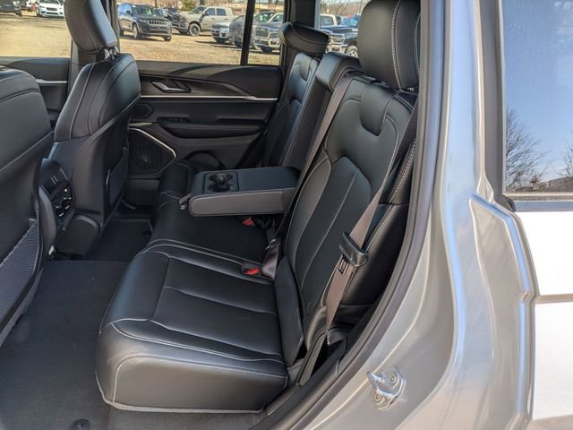 New 2026 Jeep Grand Cherokee Limited w/ Limited Altitude Package image 13