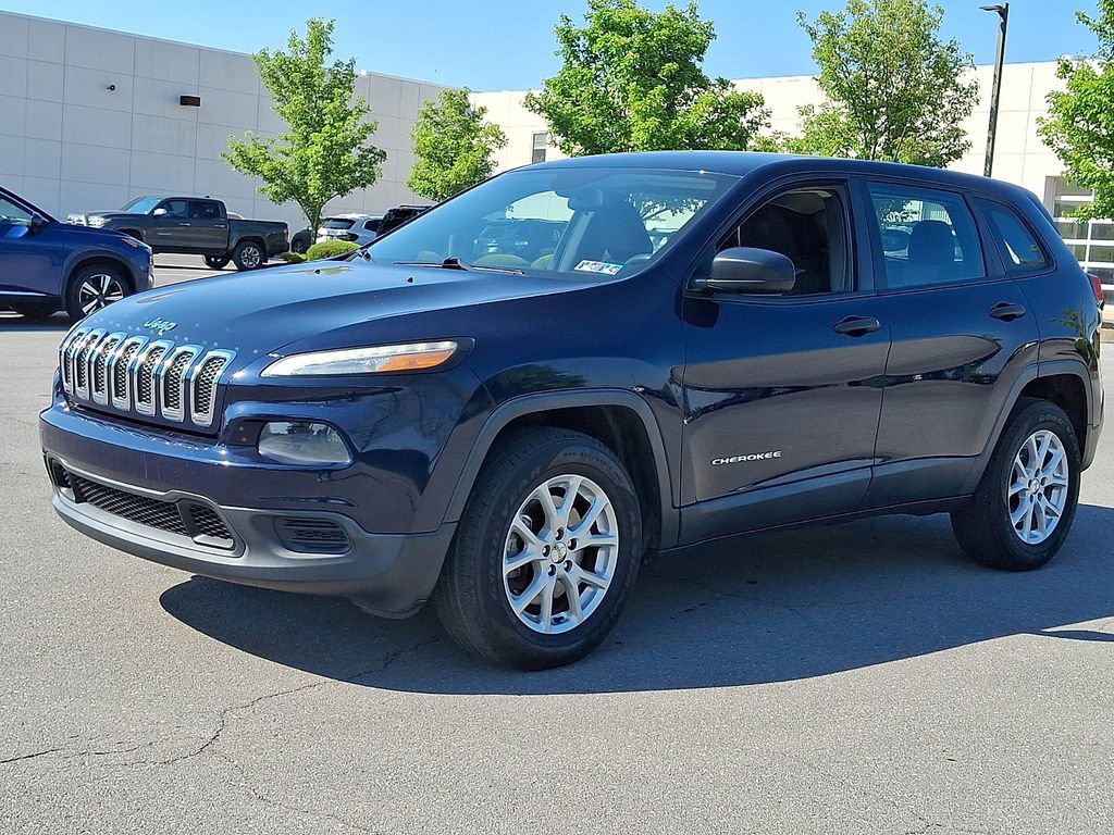 Used 2014 Jeep Cherokee Sport AWD/4WD image 5
