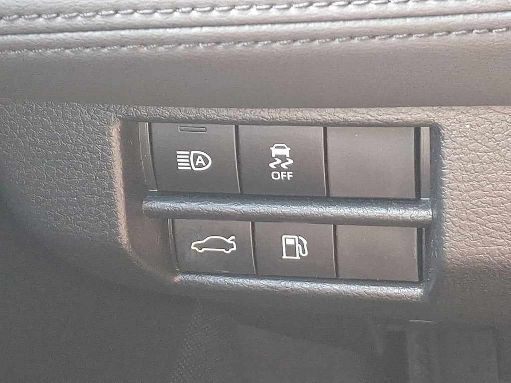 Used 2019 Toyota Avalon XLE w/ Moonroof Package FWD image 24