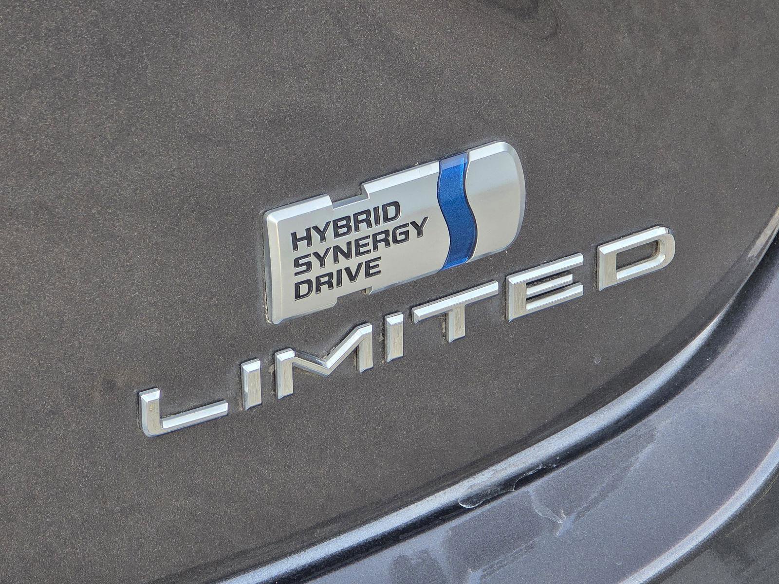 Used 2018 Toyota Avalon Limited image 48