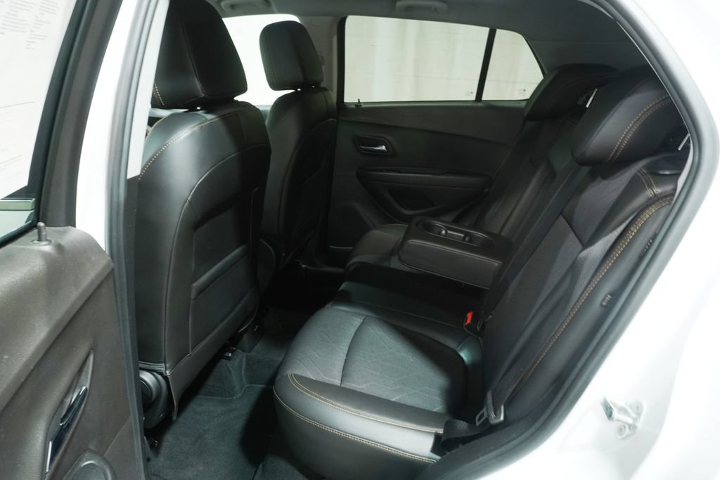 Used 2018 Chevrolet Trax LT w/ Driver Confidence Package FWD image 12