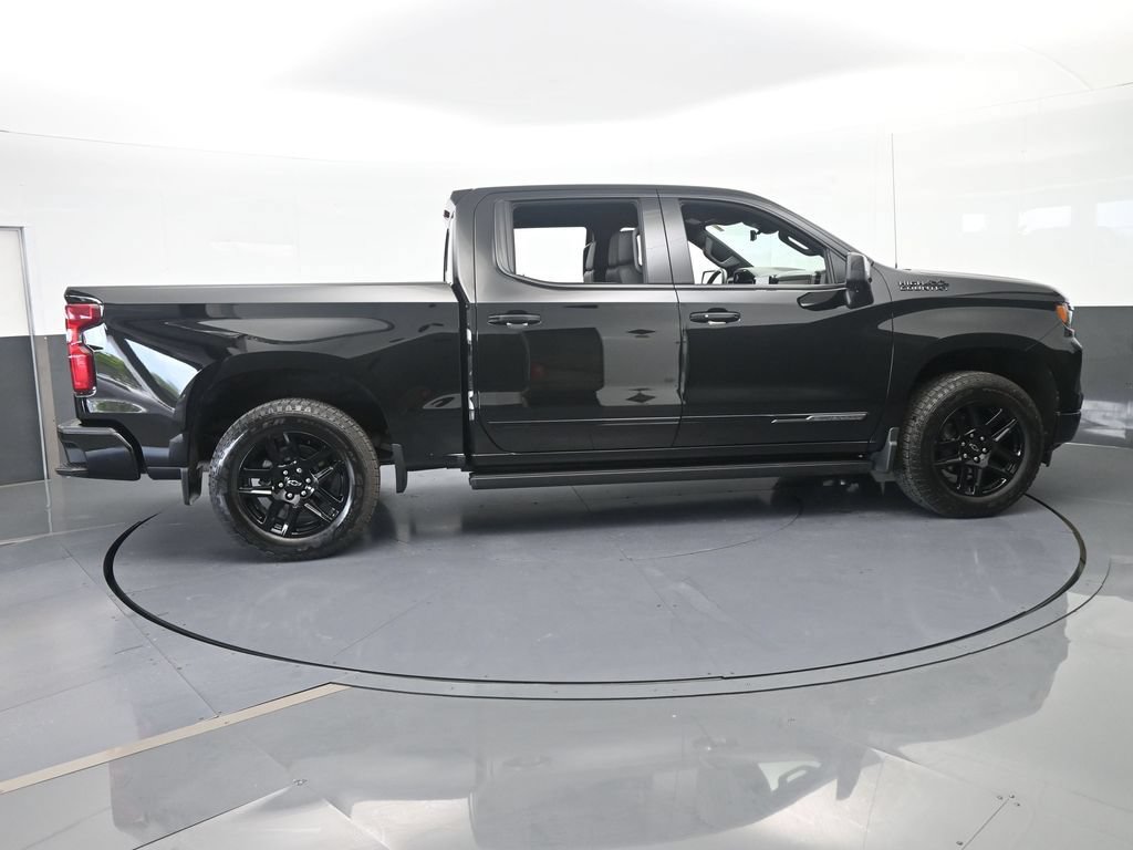 Used 2026 Chevrolet Silverado 1500 High Country w/ Midnight Edition AWD/4WD image 7