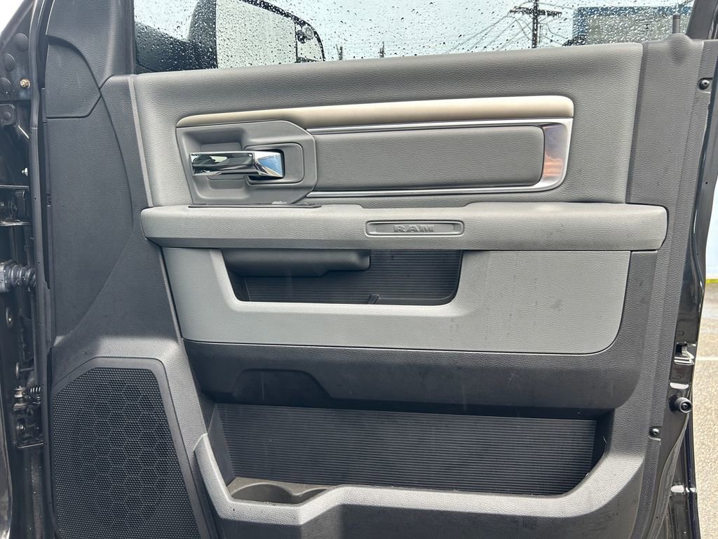 Used 2017 RAM 2500 Big Horn image 25