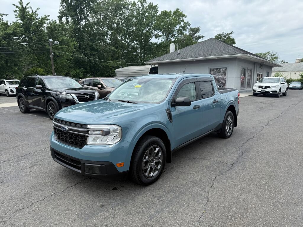 Used 2022 Ford Maverick XLT w/ Equipment Group 300A Standard image 3