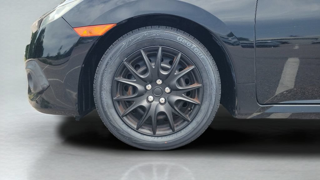 Used 2018 Honda Civic LX image 27