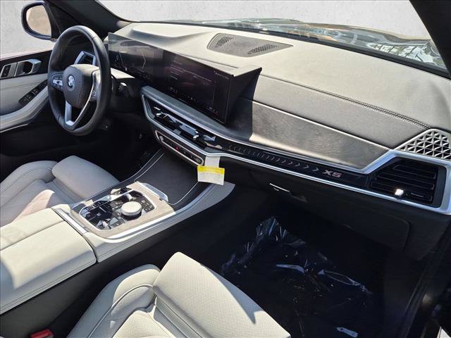 Certified 2024 BMW X5 xDrive50e w/ Parking Assistance Package AWD/4WD image 23
