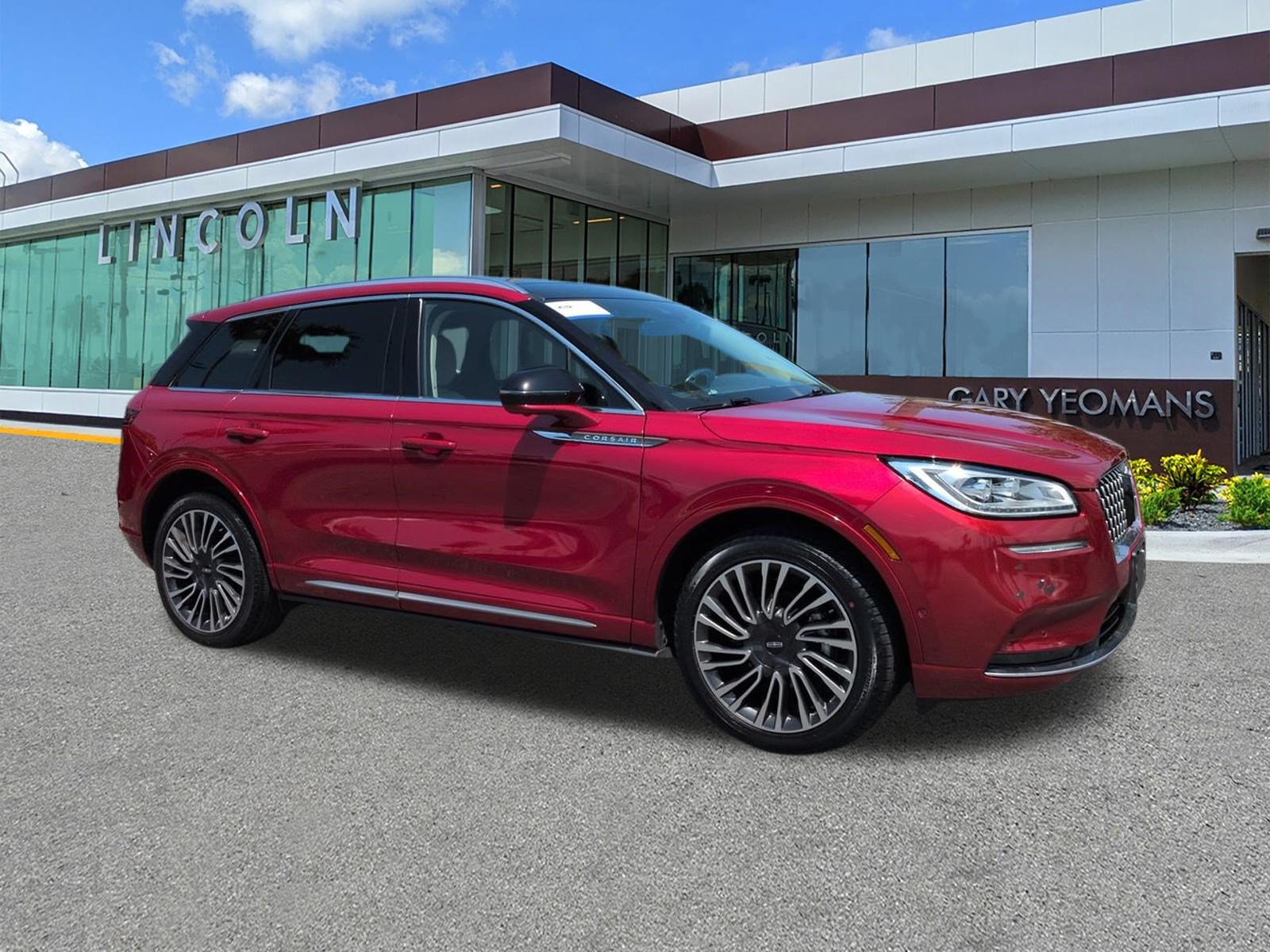 Used 2020 Lincoln Corsair Reserve w/ Equipment Group 201A AWD/4WD image 2