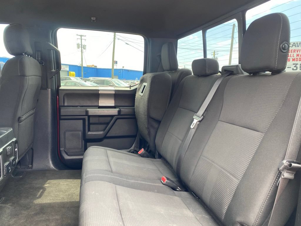 Used 2017 Ford F150 XLT w/ Equipment Group 302A Luxury AWD/4WD image 16