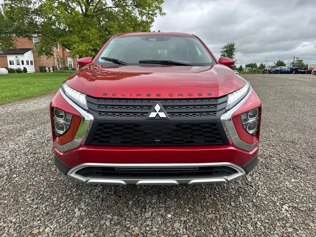 Used 2024 Mitsubishi Eclipse Cross SE AWD/4WD image 2