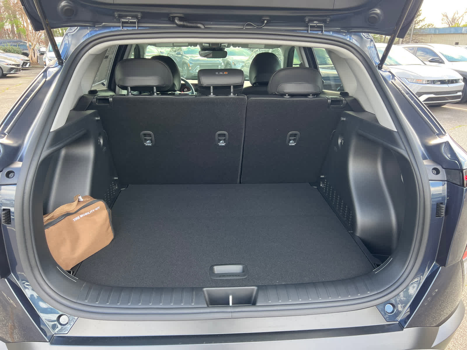 New 2026 Hyundai Kona SEL Premium FWD image 12