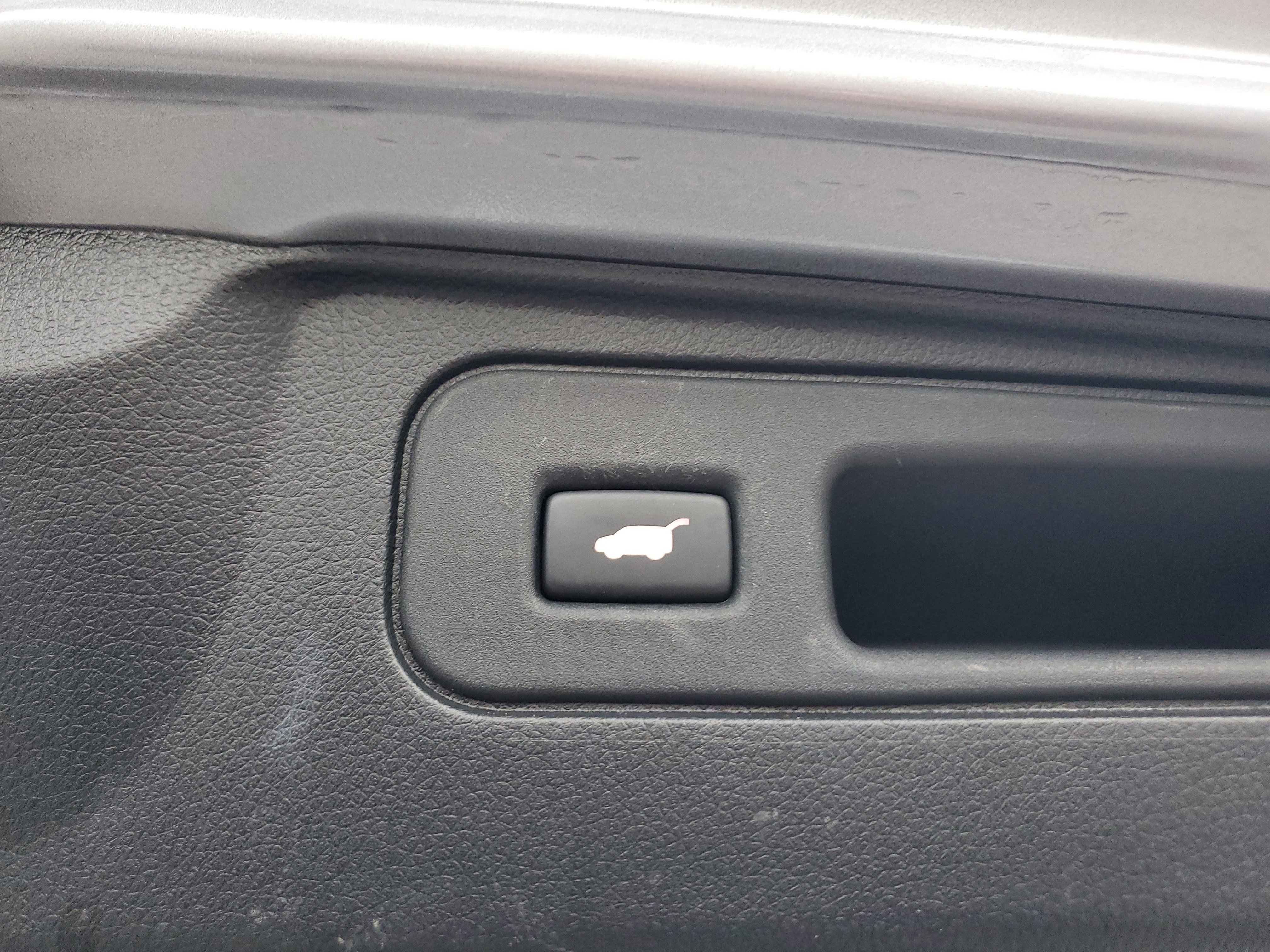 Used 2023 Honda Passport EX-L image 17