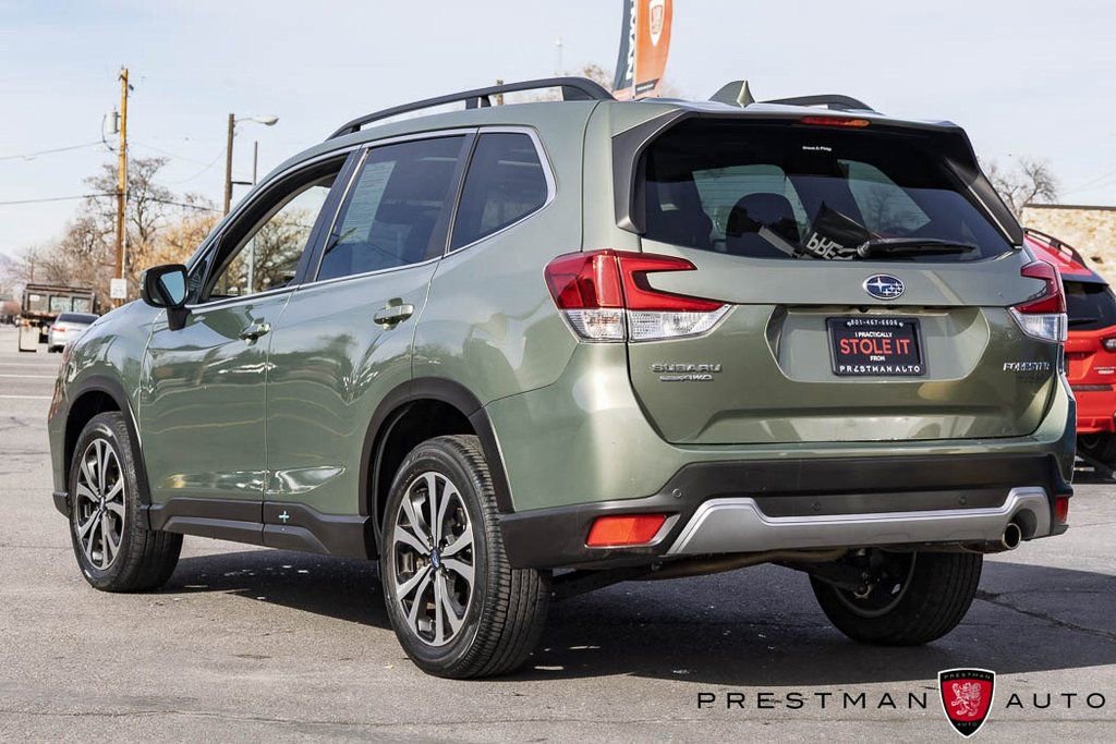 Used 2021 Subaru Forester Limited image 17
