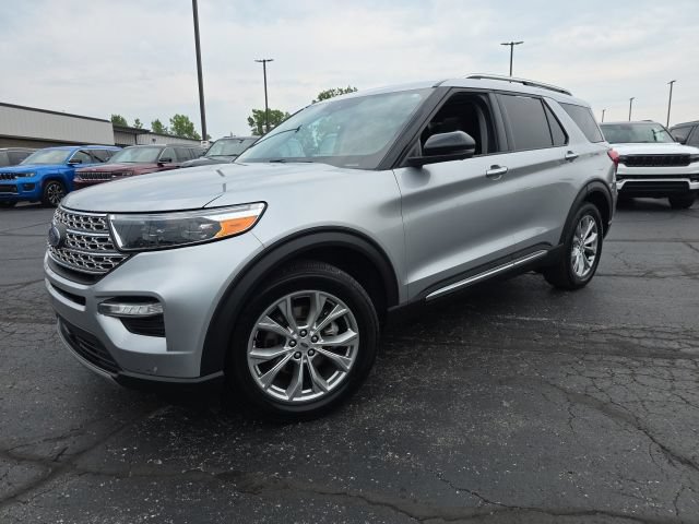 Used 2021 Ford Explorer Limited w/ Equipment Group 301A AWD/4WD image 2