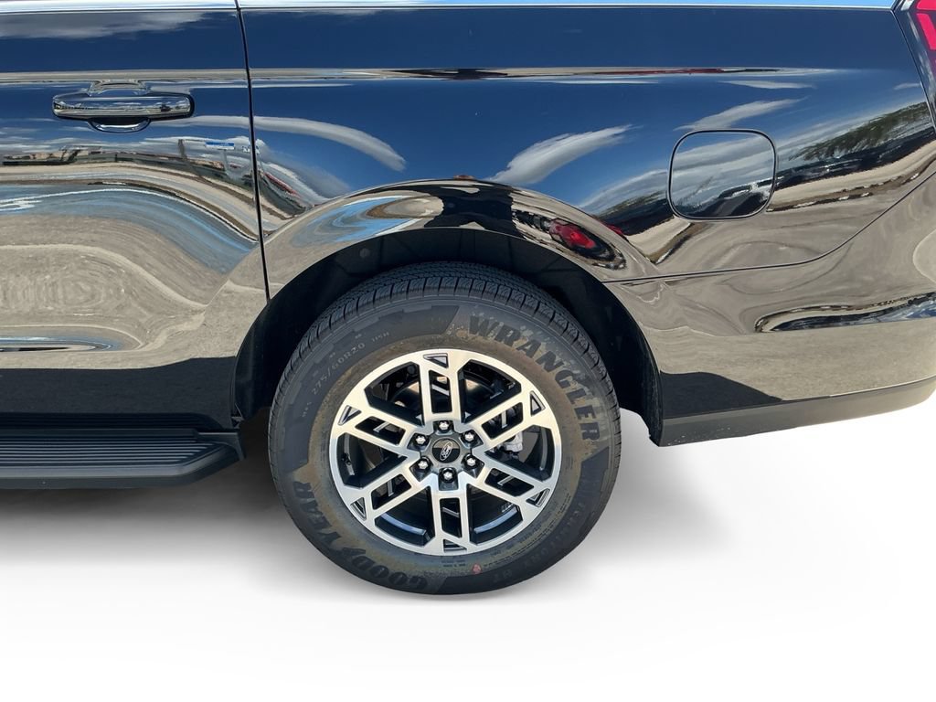 New 2026 Ford Expedition Max Active RWD image 13