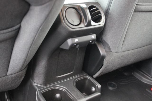 Used 2024 Jeep Wrangler Unlimited Sport AWD/4WD image 25
