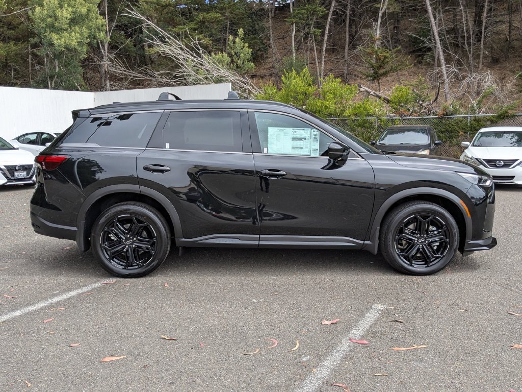 New 2027 INFINITI QX60 Sport w/ Dark Cargo Package AWD/4WD image 4