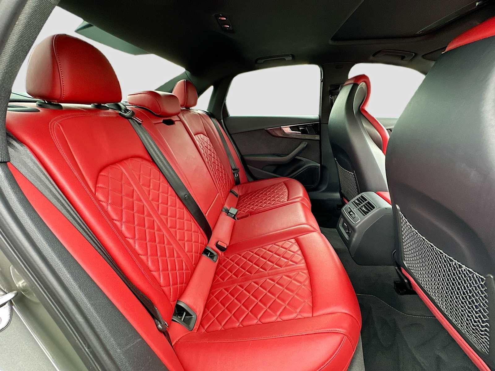 Used 2023 Audi S4 Premium Plus w/ Premium Plus Package AWD/4WD image 28