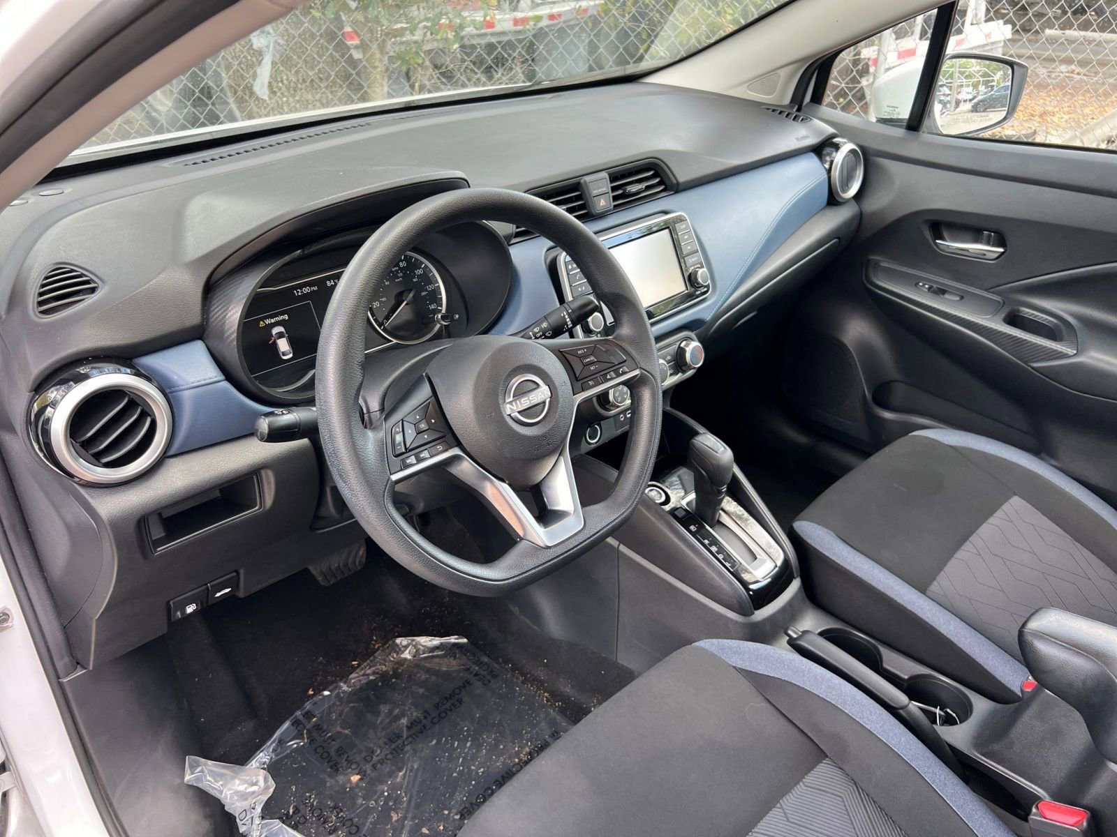 Used 2025 Nissan Versa SV FWD image 30