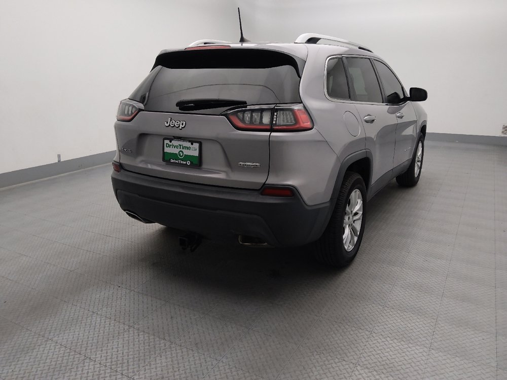 Used 2019 Jeep Cherokee Latitude w/ Cold Weather Group AWD/4WD image 7
