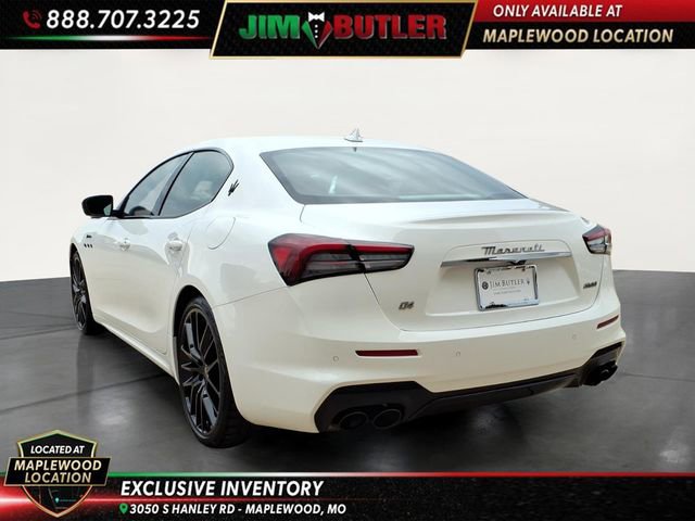 Used 2022 Maserati Ghibli Modena Q4 image 2