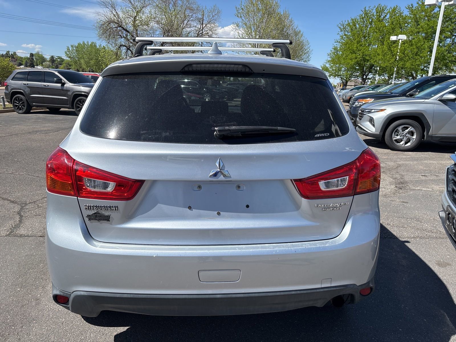 Used 2017 Mitsubishi Outlander Sport ES AWD/4WD image 4